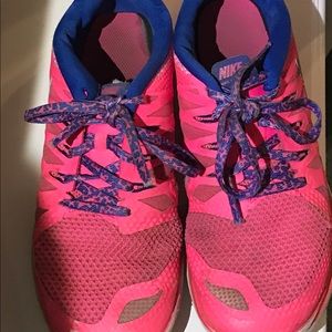 Nike Shoes - Nike running shoes Nike Shoes - Nike running shoes